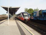 Zwei 5022 als S 3 Fehring - Graz Hbf in Gleisdorf. 04.05.2024