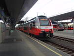 4744 043 als S 5 nach Spielfeld-Stra in Graz Hbf.