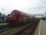 Ein Doppelstock Steuerwagen als REX Wien Franz-Josefs-Bahnhof - Gpfritz (Wild) in Sigmundsherberg. 08.05.2024