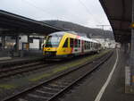 VT 265 der Hessischen Landesbahn als RB 96 nach Dillenburg in Betzdorf (Sieg).