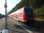 Ein Doppelstock Steuerwagen als S 1 aus Meien Triebischtal in Bad Schandau.