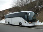 (244'182) - Evquoz, Erde - VS 60'650 - Setra (ex SAD, SK-Prievidza) am 26. Dezember 2022 in Mayens-de-l'Ours, Tlcabine