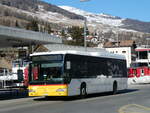 (233'723) - PostAuto Graubnden - GR 102'394 - Mercedes am 10. Mrz 2022 beim Bahnhof Scuol-Tarasp