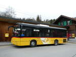 (248'624) - PostAuto Graubnden - GR 81'323/PID 11'708 - Solaris am 15. April 2023 beim Bahnhof Filisur