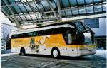 (051'003) - PTT-Regie - P 25'151 - Neoplan am 27.