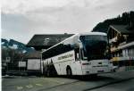 (057'737) - Aus England: Fishwick, Leyland - YD02 RHF - Van Hool am 25.