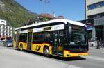 (286'357) - PostAuto Bern - BE 610'541/PID 12'130 - eMercedes am 24. April 2026 beim Bahnhof Interlaken West