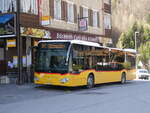 (260'569) - PostAuto Bern - BE 654'090/PID 11'402 - Mercedes am 19. Mrz 2024 beim Bahnhof Lauterbrunnen