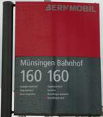 (142'447) - BERNMOBIL-Haltestellenschild - Mnsingen, Bahnhof - am 10.