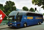 (117'722) - Aus England: Woods, Liecester - WDZ 595 - Neoplan am 15.