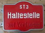 (282'546) - STJ-Haltestellenschild am 23.