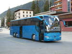 (241'117) - Swissvantour-Limo, Zrich - SH 62'688 - Mercedes am 12. Oktober 2022 beim Bahnhof Davos Platz