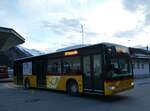 (245'185) - PostAuto Graubnden - GR 168'851/PID 5693 - Mercedes am 18. Januar 2023 beim Bahnhof Disentis