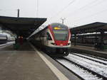 511 023 als RE Zrich HB - Chur in Ziegelbrcke.