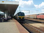 471 005 der GYSEV als IC nach Sopron in Budapest-Kelenfld.