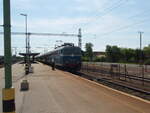 V43 1001 als D Tapolca - Budapest-Dli in Balatonfred. 04.05.2024